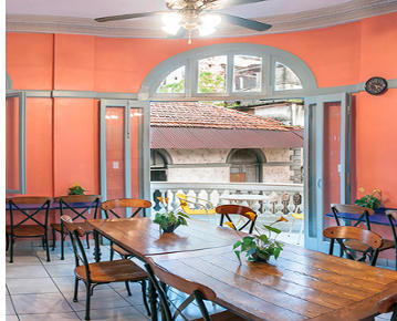 Dining Room at Magnolia Inn in Casco Viejo, Panama City